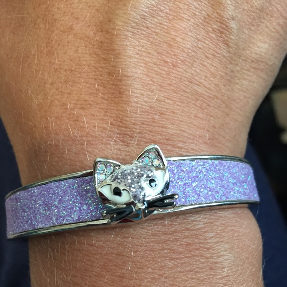 Betsey Johnson Jewelry - Betsey Johnson Glitter Cat Face Hinged Bangle